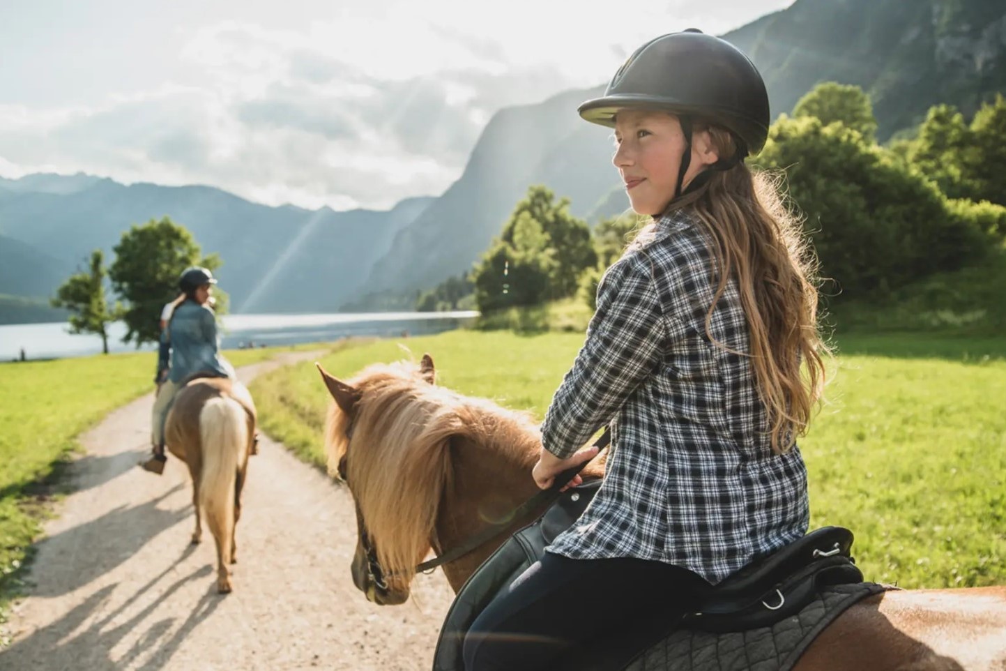 Zakaj je jahanje konj dobro za vas, še bolje pa za vaše otroke